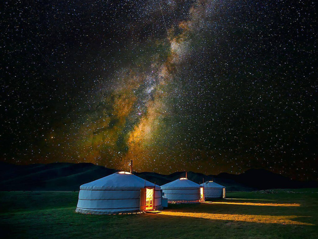 Home mongolia 1